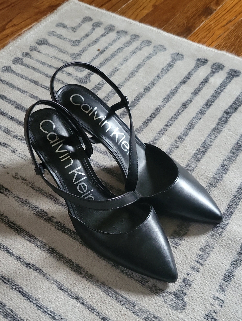 Calvin Klein Women's Greer Pump - Black